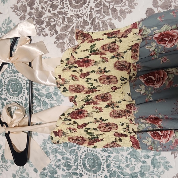 Floral Patchwork Maxi Dress - Picture 3 of 5